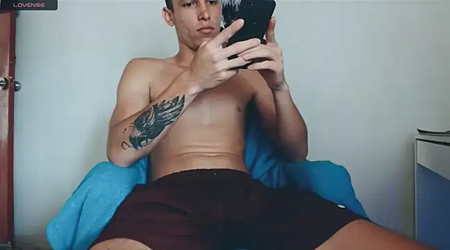 Snapshot of deividcloud36 chatting on January 20, 8:29 pm deividcloud36 online show from January 20, 8:29 pm