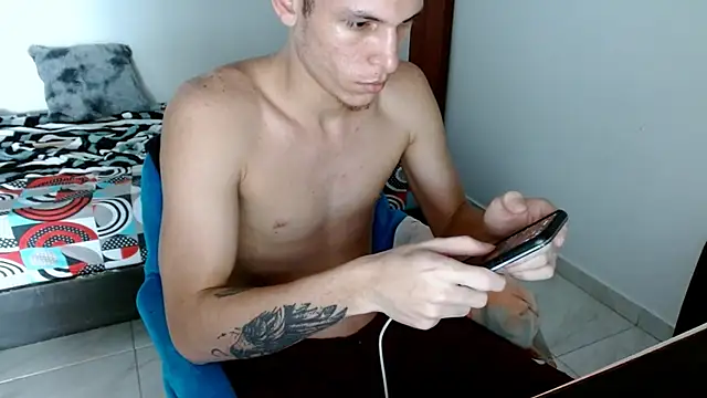 Snapshot of deividcloud36 chatting on September 25, 9:07 pm deividcloud36 online show from September 25, 9:07 pm