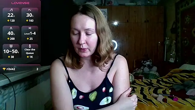 Snapshot of AnnaXLovers chatting on December 10, 6:38 pm AnnaXLovers online show from December 10, 6:38 pm