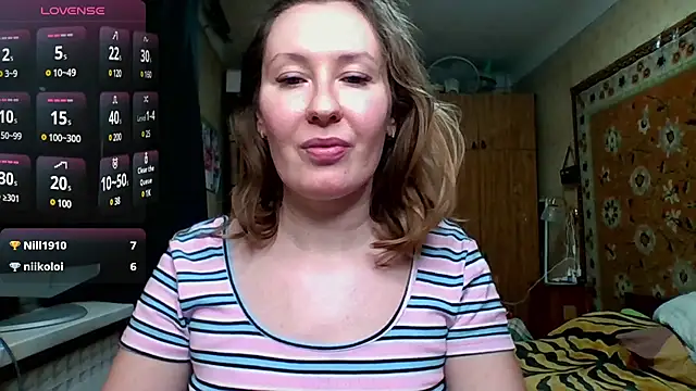 Snapshot of AnnaXLovers chatting on January 28, 2:31 pm AnnaXLovers online show from January 28, 2:31 pm