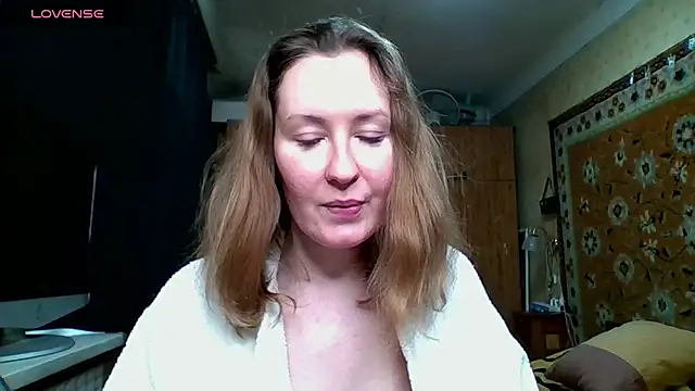 Snapshot of AnnaXLovers chatting on February 10, 9:58 am AnnaXLovers online show from February 10, 9:58 am