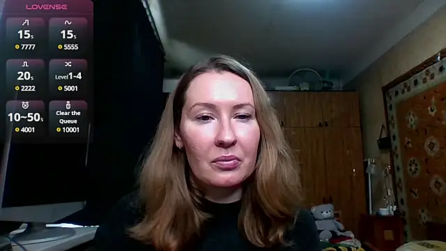 Snapshot of AnnaXLovers chatting on February 20, 9:44 am AnnaXLovers online show from February 20, 9:44 am