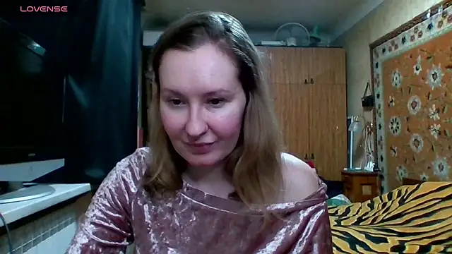 Snapshot of AnnaXLovers chatting on March 4, 1:06 pm AnnaXLovers online show from March 4, 1:06 pm