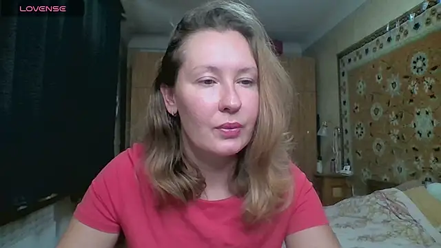 Snapshot of AnnaXLovers chatting on September 18, 11:34 am AnnaXLovers online show from September 18, 11:34 am