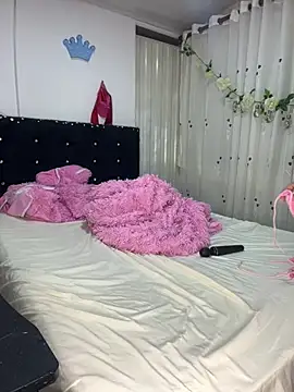 JazminTaylor online show from January 2, 3:58 am