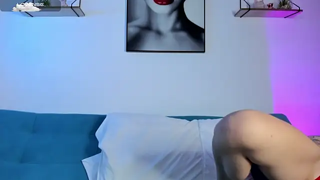 Manuela monroe online show from February 4, 8:59 pm