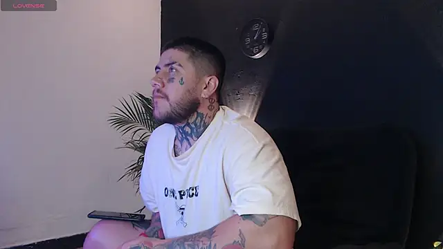 Ash gusbig online show from February 13, 3:07 am