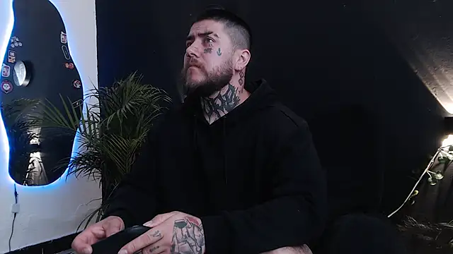 Ash gusbig online show from March 19, 2:13 pm