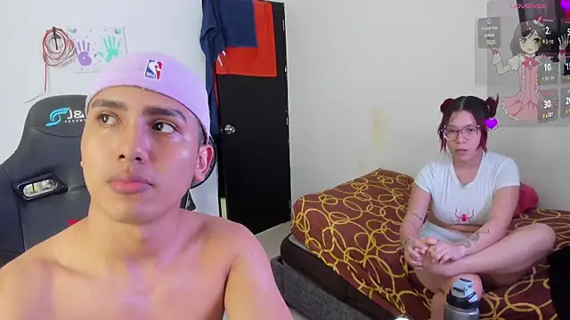 Snapshot of Max_kony chatting on March 23, 3:43 am Max kony online show from March 23, 3:43 am