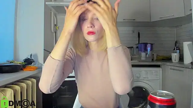  Alice Kitty online show from December 6, 6:59 am