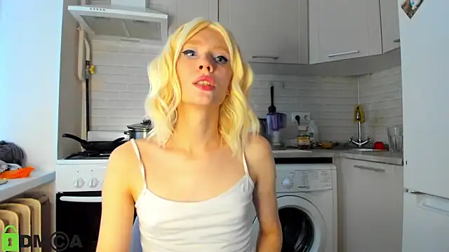  Alice Kitty online show from December 14, 11:50 am