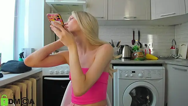  Alice Kitty online show from February 7, 9:58 am