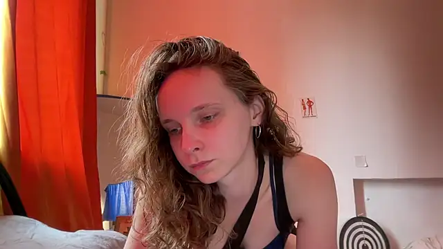 MikkyMoony online show from September 18, 9:22 am