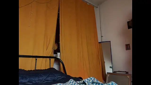 MikkyMoony online show from November 29, 5:27 pm