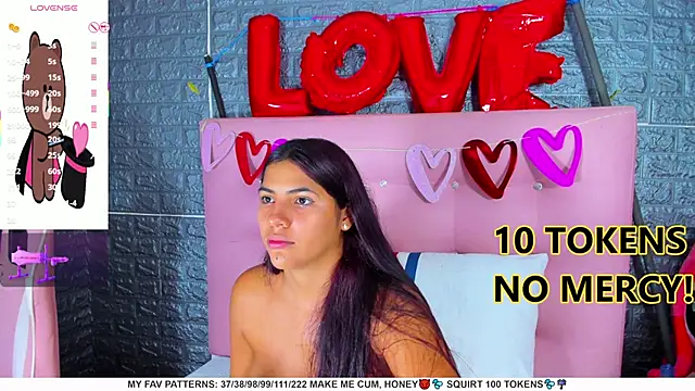 AriannaLewiis online show from February 17, 10:58 pm