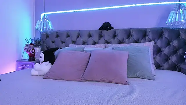 Naomii Soto online show from December 29, 3:46 pm