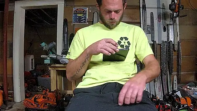 Bigoleslong98765 online show from October 18, 5:32 am