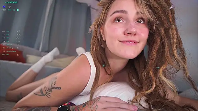 Snapshot of Winnie_sweet chatting on October 22, 11:54 am Winnie sweet online show from October 22, 11:54 am