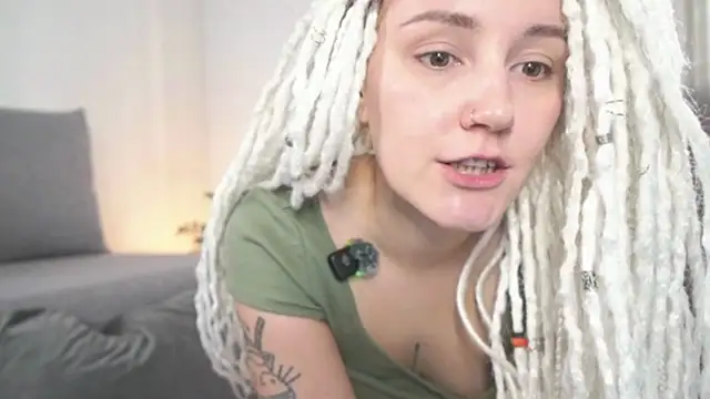 Snapshot of Winnie_sweet chatting on December 5, 12:58 pm Winnie sweet online show from December 5, 12:58 pm