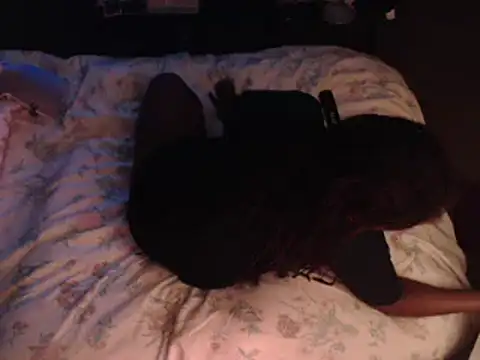 Snapshot of EbonyFetishQueen chatting on February 14, 7:28 am EbonyFetishQueen online show from February 14, 7:28 am