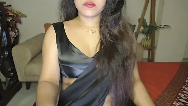 Most-Beautiful-Queen online show from December 7, 6:26 pm