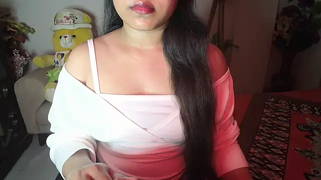 Most-Beautiful-Queen online show from December 25, 6:52 pm