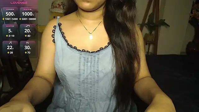 Most-Beautiful-Queen online show from February 11, 6:33 pm