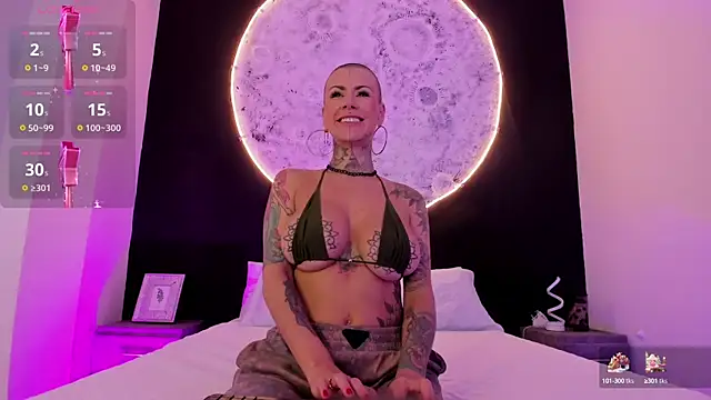 GinebraaFox  online show from March 12, 2:34 pm