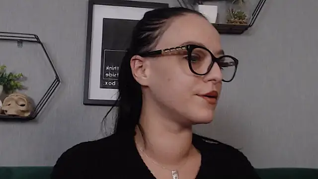 IzabelllNoir online show from January 23, 8:46 am