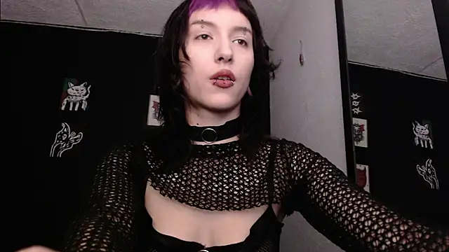 niakat  online show from December 9, 11:56 pm