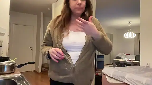 cumwithmee3 online show from March 11, 7:47 pm