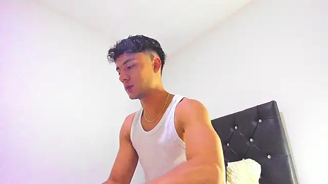 Sebastian-Dash online show from January 21, 1:39 am