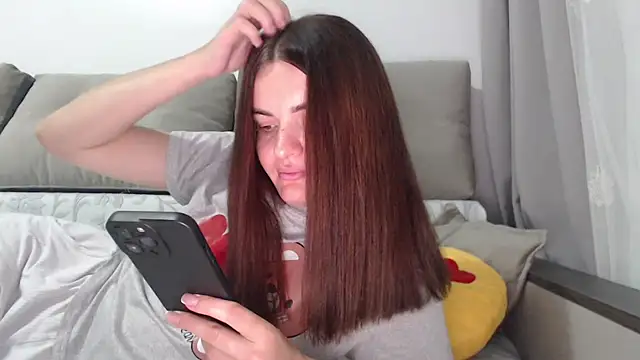  JustmeHere  online show from October 8, 6:38 pm