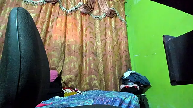 Brenda Smith69 online show from October 3, 7:44 pm