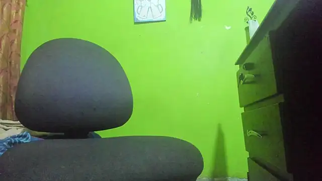 Brenda Smith69 online show from October 30, 10:54 pm