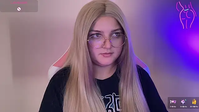 SweetPaige  online show from February 18, 8:14 pm