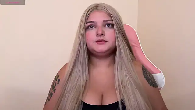 SweetPaige  online show from February 21, 6:37 pm