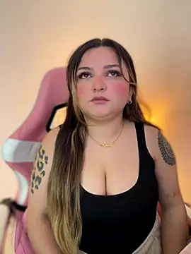 SweetPaige  online show from November 15, 5:20 pm