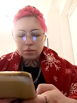 divine eve online show from February 11, 5:18 pm