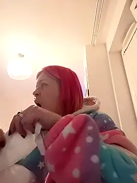 divine eve online show from February 11, 8:42 pm