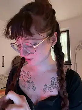  foxygirl  online show from March 22, 5:09 pm