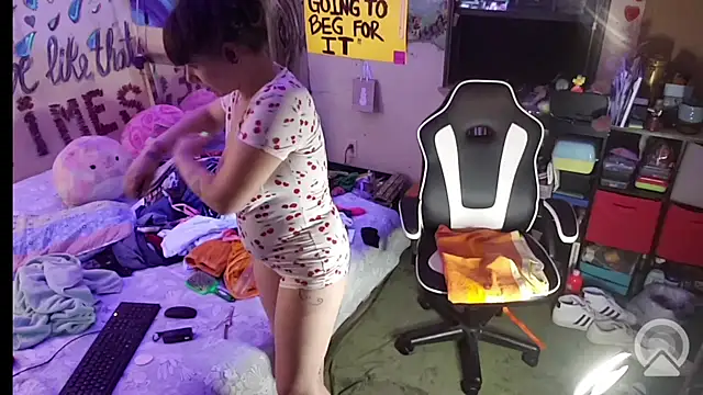 Cloud Master9 online show from October 5, 7:17 am