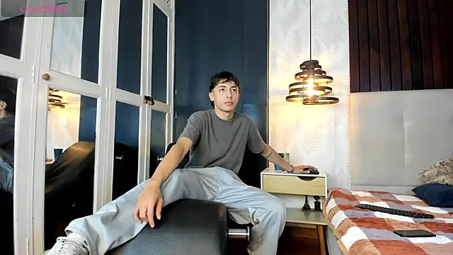 AlessandroDybala online show from March 13, 3:50 pm