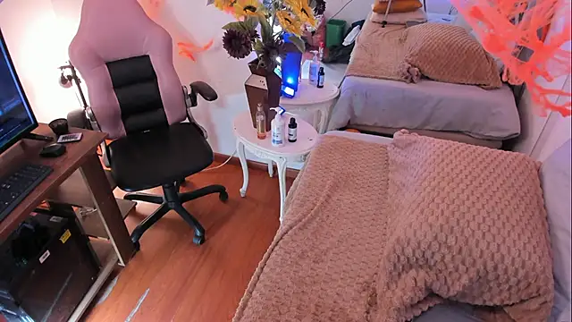 Tom cooper  online show from October 21, 12:50 pm