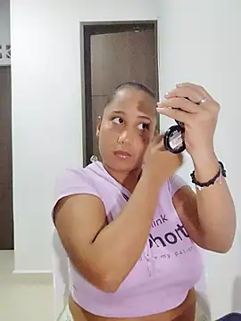 zandra kiman online show from September 27, 4:17 am