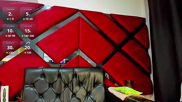 Kendra-Foxxy online show from November 12, 12:55 am