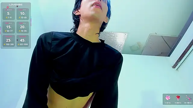 Snapshot of JeanRam18 chatting on September 19, 7:03 pm JeanRam18 online show from September 19, 7:03 pm