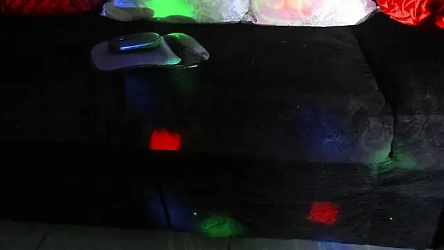 Snapshot of yiauana chatting on February 1, 1:34 am yiauana online show from February 1, 1:34 am