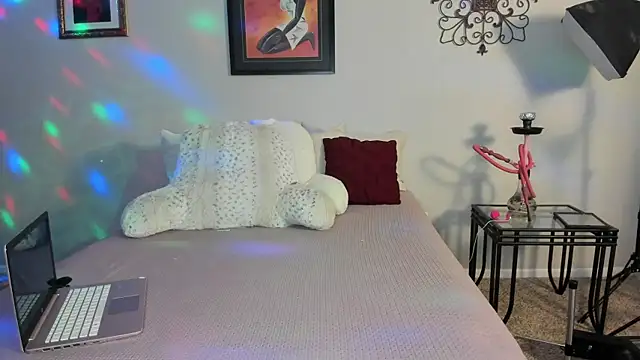 Snapshot of yiauana chatting on February 2, 4:26 am yiauana online show from February 2, 4:26 am