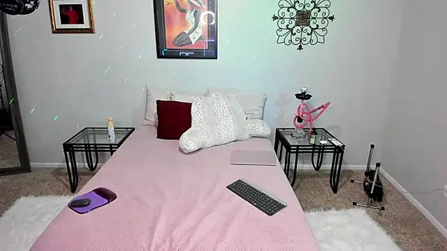 Snapshot of yiauana chatting on February 20, 12:36 pm yiauana online show from February 20, 12:36 pm